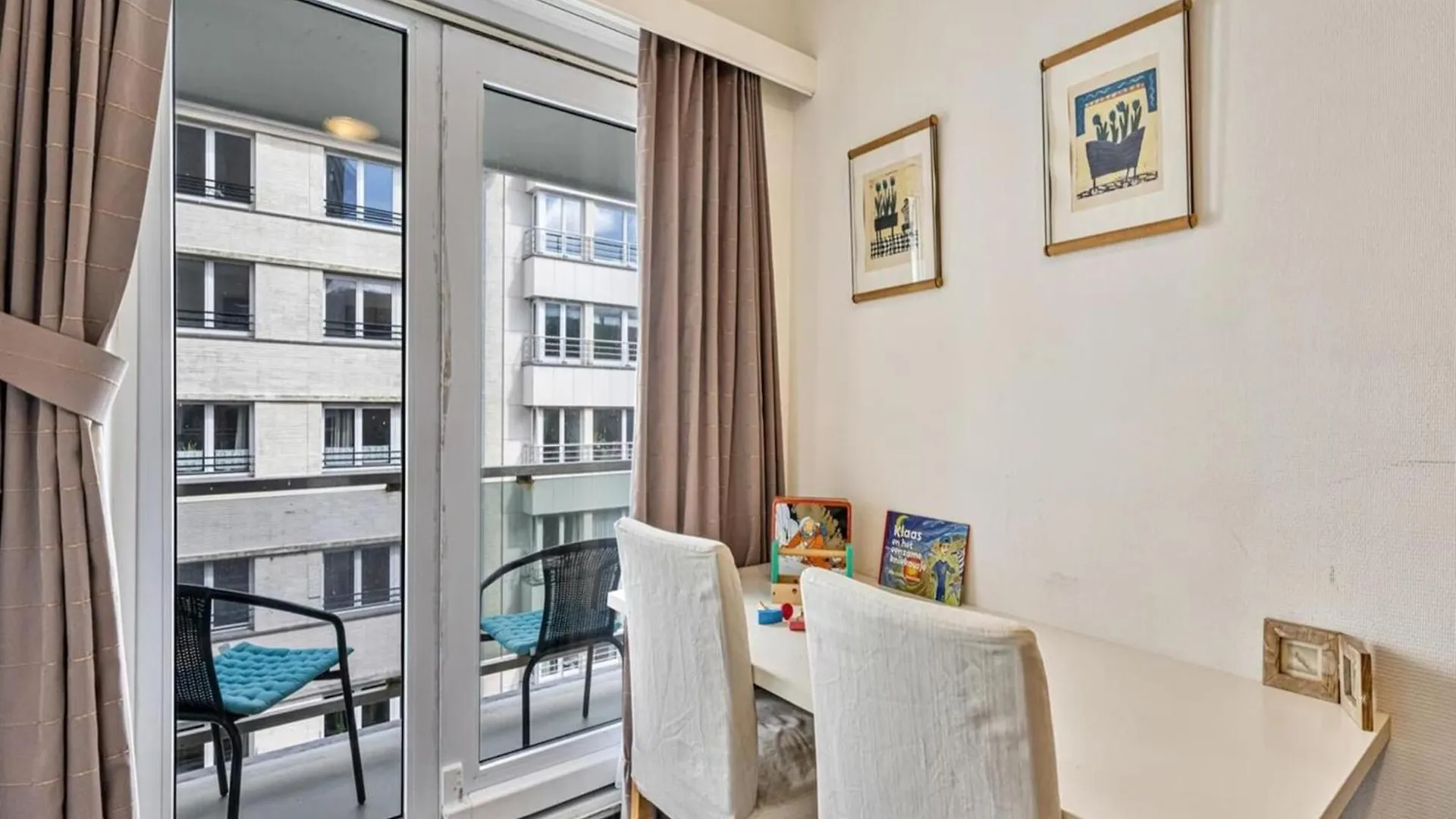Romantic Apartment With View Ostende